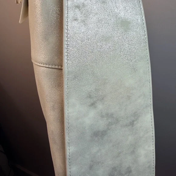 HOBO Leather Silver Metallic shoulder Bag - Picture 8 of 17